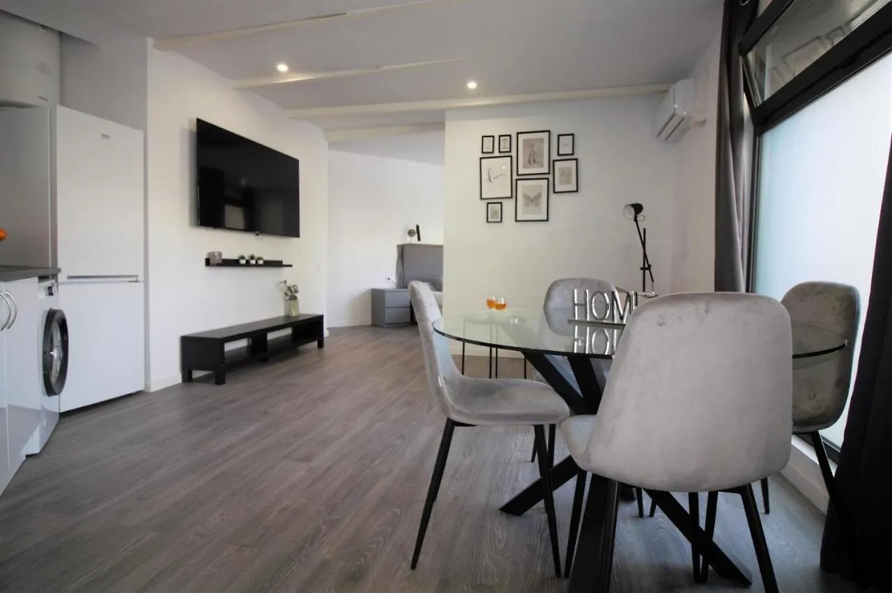 Llacuna Modern Loft Close To The Beach location